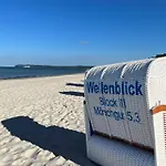 Prora - Waschmaschine Und Strandkorb Am Strand - Wellenblick * 빈츠