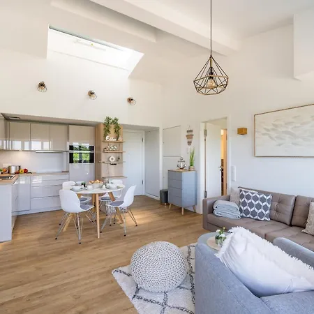 Prora - Wellenblick Inklusive Strandkorb Apartment *